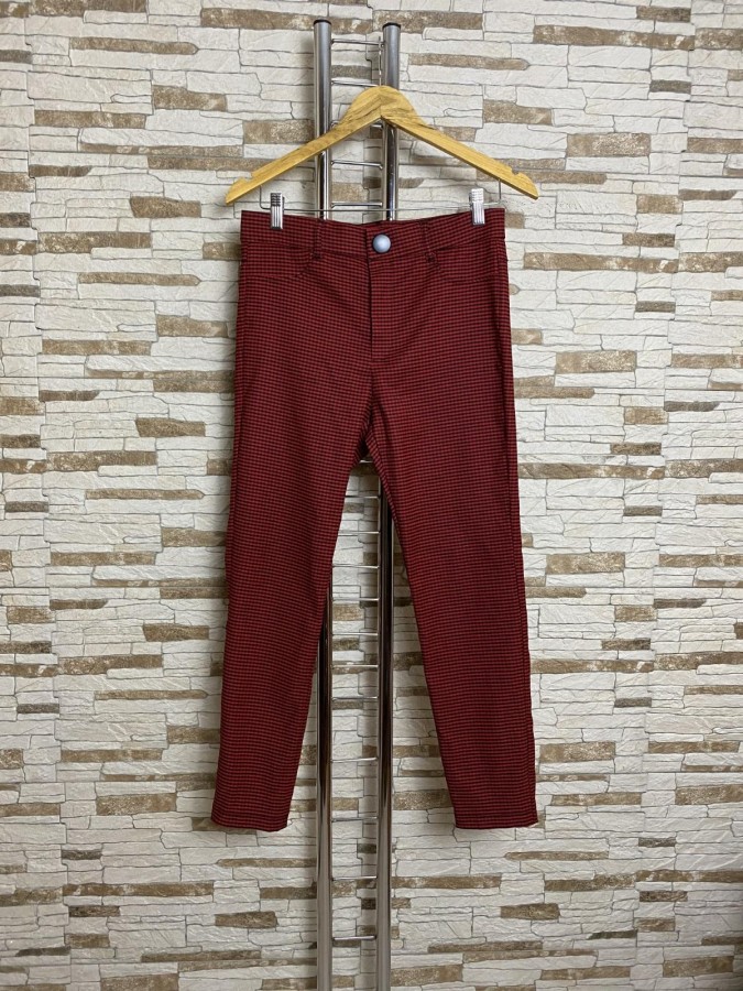 Pantaloni elastici talie inalta in carouri Zara